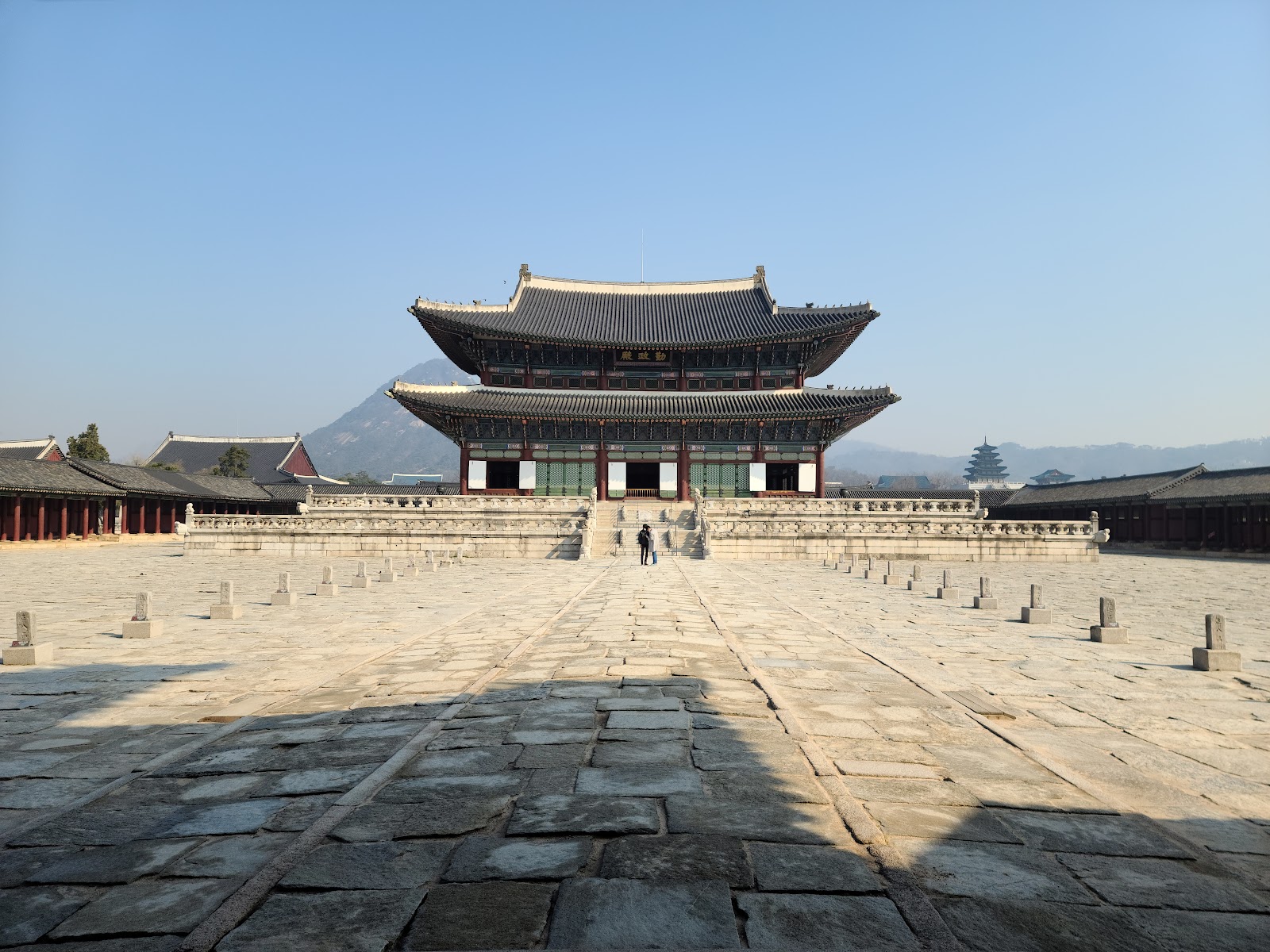 Beyond the Map: 7 Essential Local Rules Every First-Timer Needs to Survive Seoul