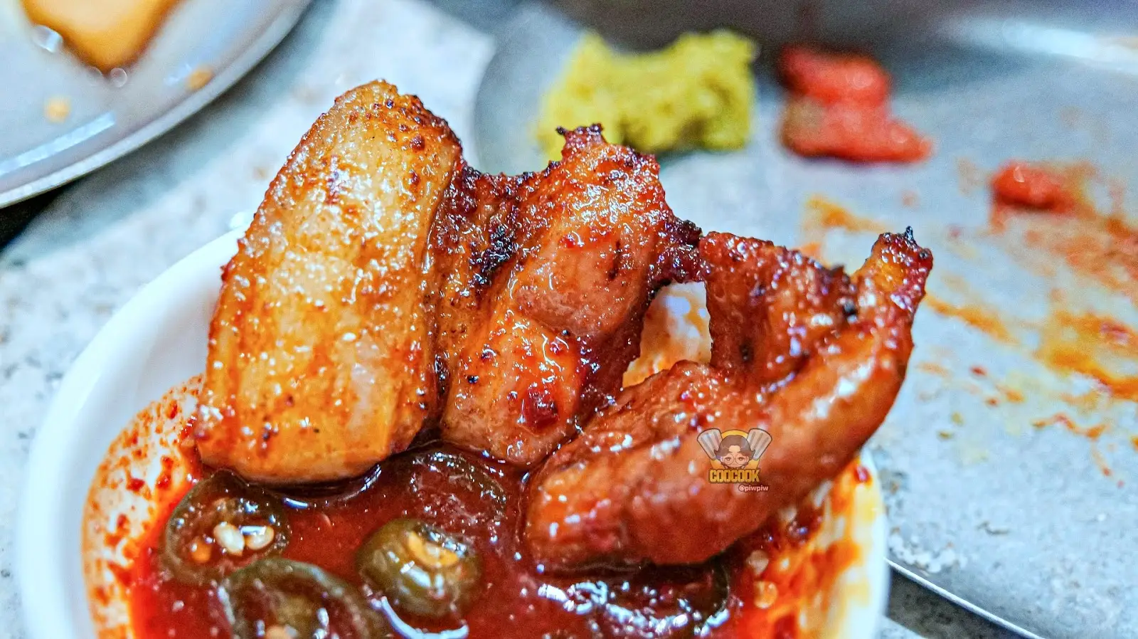 산청숯불가든 - Must-Try Signature Menu: Sancheong Black Pork Salt Grill